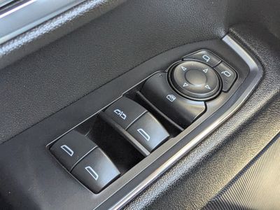 2023 Chevrolet Silverado 1500 — photo 23 view