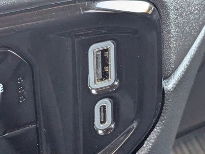 2023 Chevrolet Silverado 1500 — photo 22 view