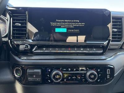 2026 Chevrolet Silverado 2500 HD — photo 12 view