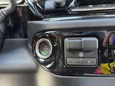 2026 Chevrolet Silverado 2500 HD — photo 14 view