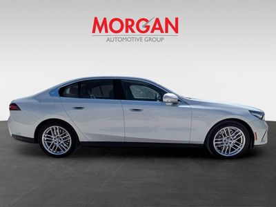 2025 BMW 5 Series - Photo 2