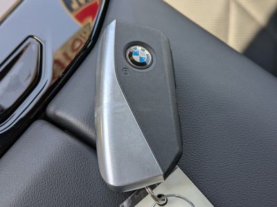 2025 BMW 5 Series - Photo 24
