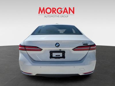 2025 BMW 5 Series - Photo 4