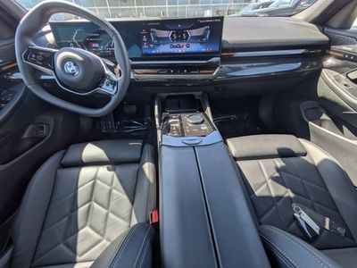 2025 BMW 5 Series - Photo 12