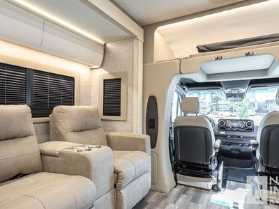 2026 Tiffin Motorhomes Wayfarer - Photo 10