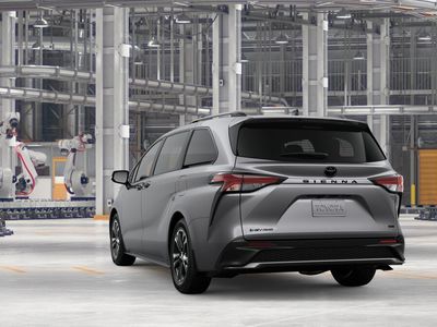 2026 Toyota Sienna — photo 7 view
