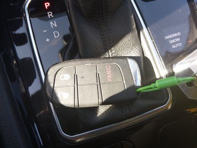 2024 Jeep Compass — photo 15 view