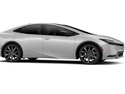 2026 Toyota Prius Plug-in Hybrid - Photo 13