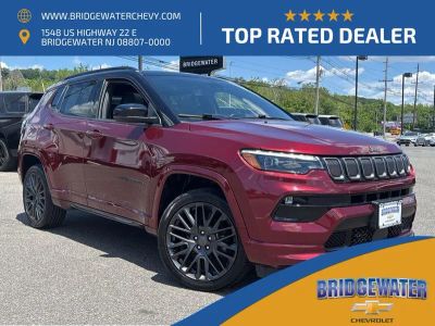 2022 Jeep Compass High Altitude 4x4 in Red — front three-quarter view