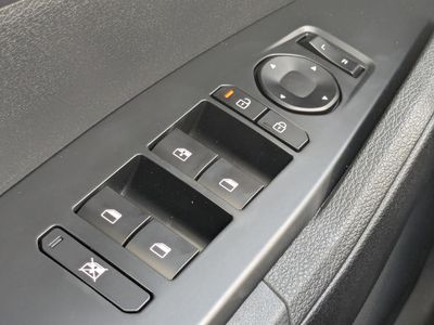 2026 Kia Sportage - Photo 26