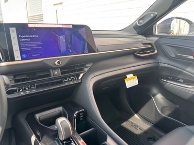 2026 Toyota Crown Signia — photo 15 view