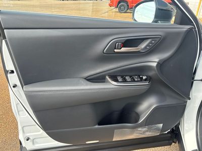 2026 Toyota Crown Signia — detail view