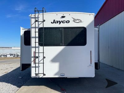 2025 Jayco Eagle HT — engine compartment view