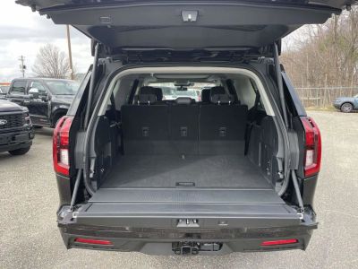 2026 Ford Expedition — photo 10 view