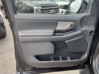 2026 Ford Expedition — photo 15 view