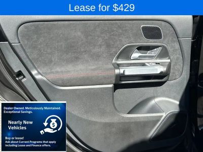 2025 Mercedes-Benz GLB — photo 28 view