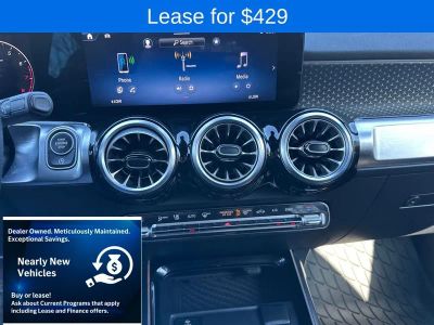 2025 Mercedes-Benz GLB — photo 8 view