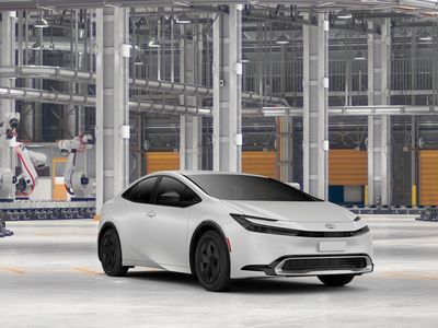 2026 Toyota Prius Plug-in Hybrid - Photo 15