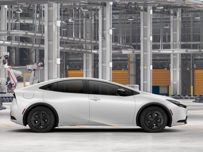 2026 Toyota Prius Plug-in Hybrid - Photo 12