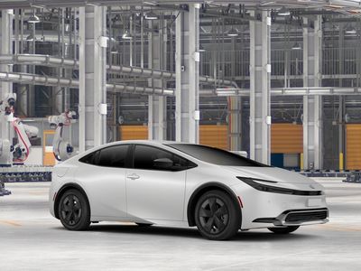 2026 Toyota Prius Plug-in Hybrid - Photo 14