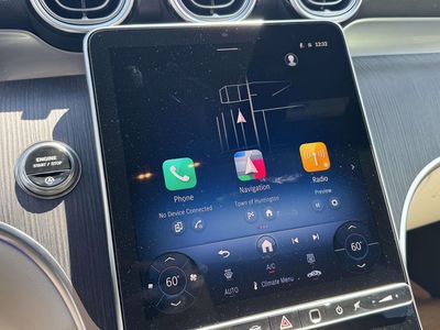 2026 Mercedes-Benz GLC — photo 25 view