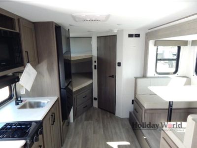 2026 Grand Design Transcend One - Photo 8
