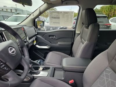 2026 Nissan Frontier - Photo 8