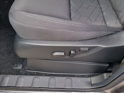 2026 Nissan Frontier - Photo 9