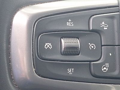 2025 Chevrolet Silverado 1500 — photo 35 view