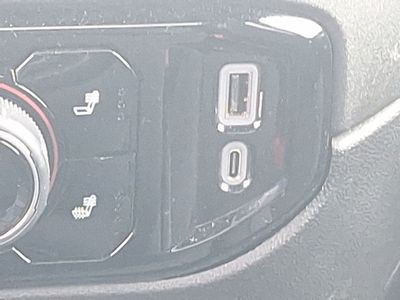 2025 Chevrolet Silverado 1500 — photo 44 view