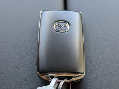 2026 Mazda CX-90 — photo 33 view