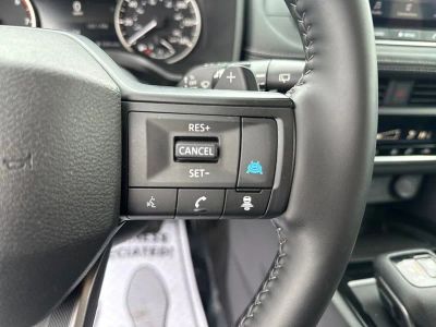 2025 Nissan Rogue SV - Photo 25