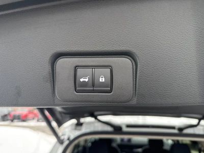 2025 Nissan Rogue SV - Photo 18