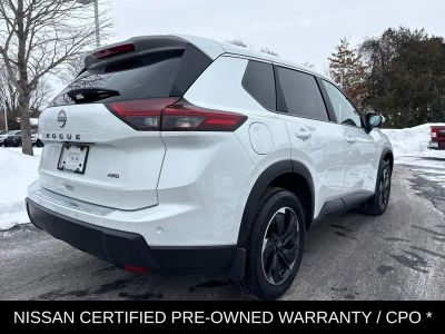 2025 Nissan Rogue SV - Photo 10