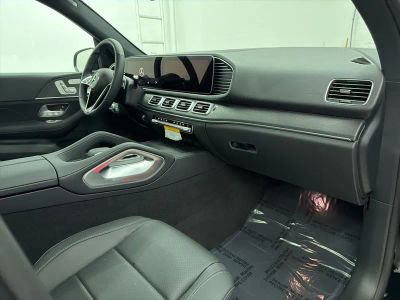 2026 Mercedes-Benz GLE — photo 29 view