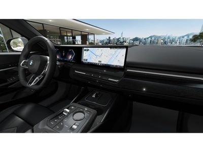 2026 BMW 5 Series — photo 14 view