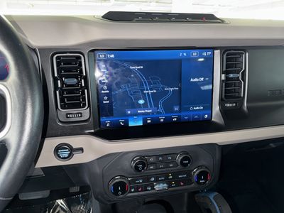 2022 Ford Bronco — photo 24 view
