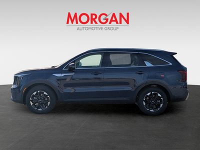 2026 Kia Sorento — photo 8 view
