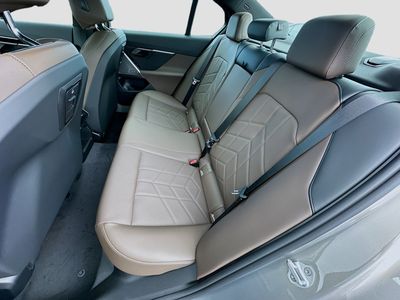 2026 BMW 5 Series - Photo 19
