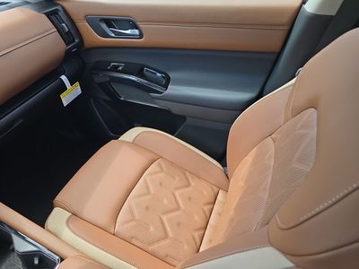 2026 Nissan Pathfinder - Photo 16