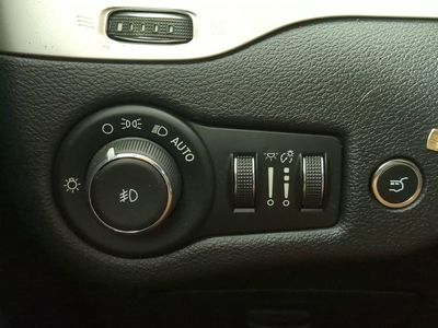 2017 Jeep Cherokee - Photo 29