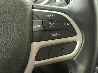 2017 Jeep Cherokee - Photo 32