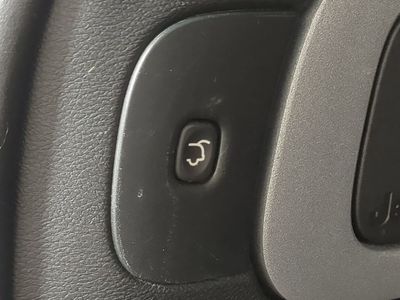 2017 Jeep Cherokee - Photo 15