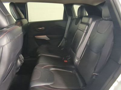 2017 Jeep Cherokee - Photo 16