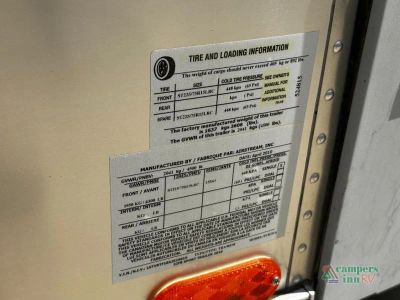 2010 Airstream Sport — photo 16 view