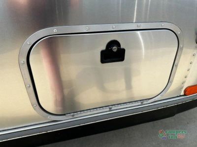 2010 Airstream Sport — photo 13 view
