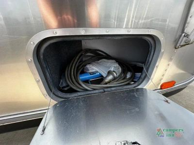 2010 Airstream Sport — photo 11 view
