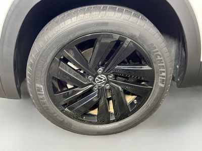 2022 Volkswagen Atlas Cross Sport - Photo 11