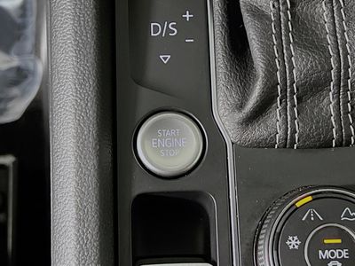 2022 Volkswagen Atlas Cross Sport - Photo 20