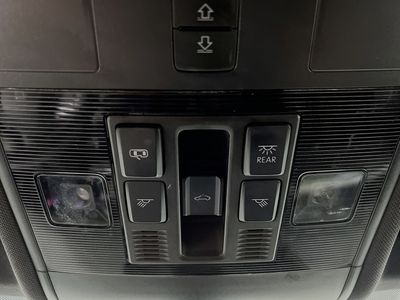 2022 Volkswagen Atlas Cross Sport - Photo 18
